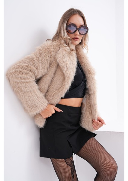 Geniş Yaka Kürk fırsatları