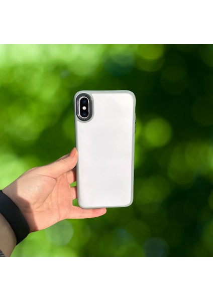 iPhone Xs Max Yanları Renkli Silikon Parlak Arka Yüzeyli Tlp Tiger Hibrit Kapak