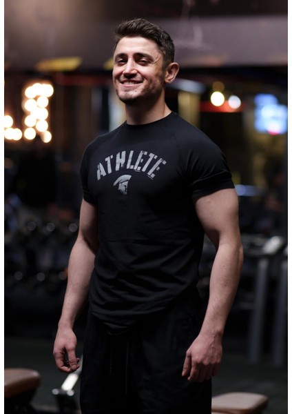 Athlete Siyah Tişört