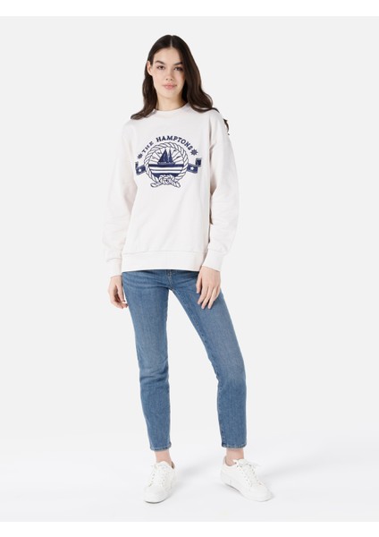 Comfort Fit Kadın Beyaz Sweatshirt modelleri