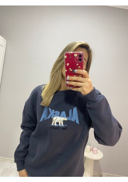 Alaska Nakış Işlemeli 3 Iplik Şardonlu Sweatshirt