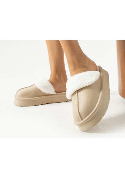 Kadın İçi Tüylü Ev Terliği fırsatları