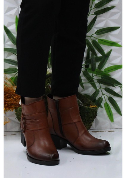 42806 Taba Deri Içi Kürklü Kaymaz Taban Kadın Bot fiyatları