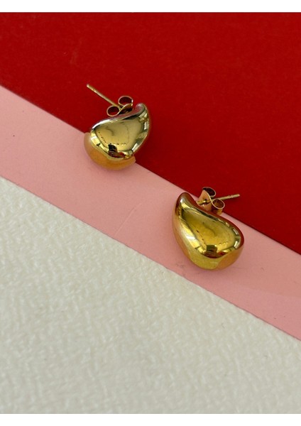 Gold Renk Çelik Parlak Balon İthal Marka Trend Model Küçük Virgül Küpe