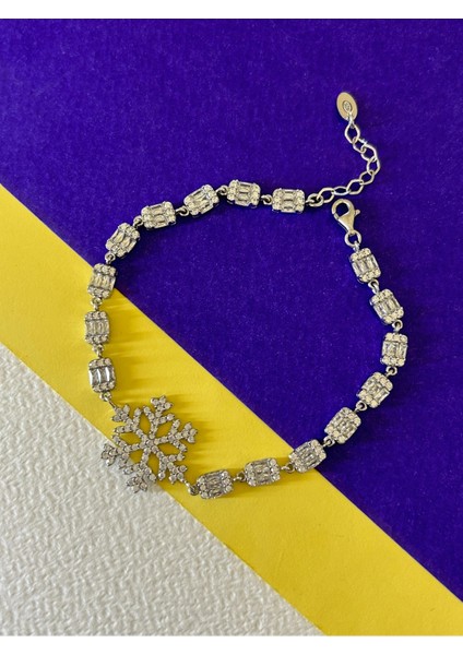 8,23 gr Silver Renk Bagetli Kar Tanesi 925 Gümüş Bileklik