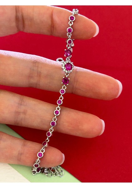 4,16 gr Silver Renk Yuvarlak Kırmızı Zirkon Taşlı Su Yolu 925 Gümüş Bileklik fiyatları