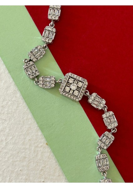 7,90 gr Silver Renk Kare ve Dikdörtgen Baget 925 Gümüş Bileklik fırsatları