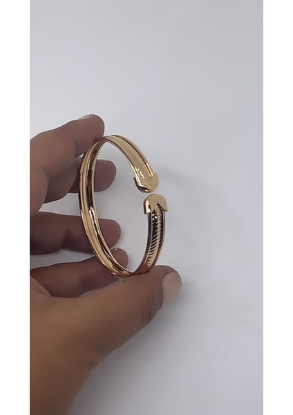 Bebe Boy Xupıng Rose Gold Ayarlanabilir Çelik Kadın Kelepçe Bileklik 17 cm