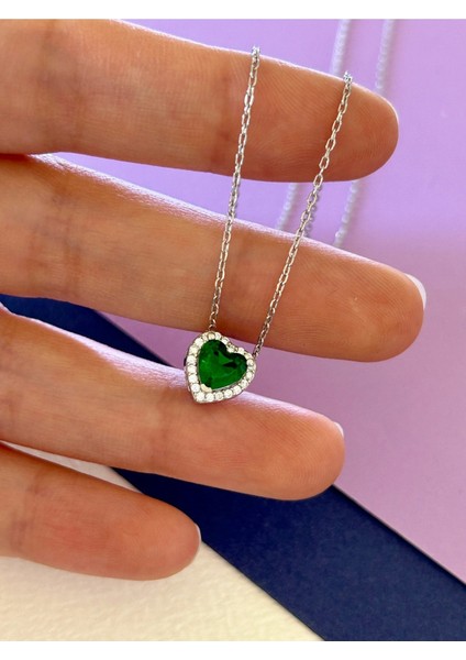 Silver Renk Yeşil Zirkon Taşlı Kalp 925 Gümüş Kolye