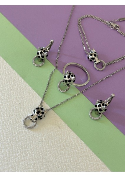 18,12 gr Silver Renk Panter Halka Detaylı Zirkon Taşlı 925 Gümüş Kolye Küpe Yüzük Bileklik Set