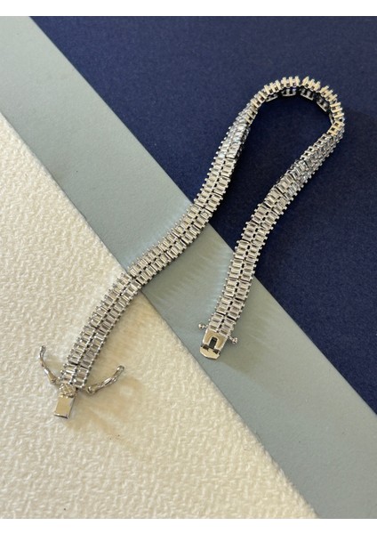13,31 gr Silver Renk Çift Sıra Zirkon Taşlı Su Yolu 925 Gümüş Bileklik fırsatları