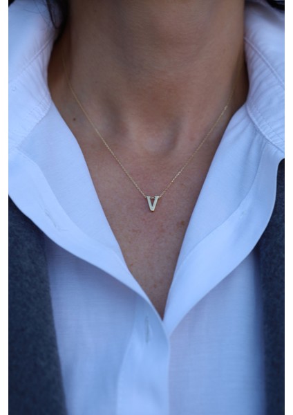 14 Ayar Altın V Harfli Kolye fırsatları