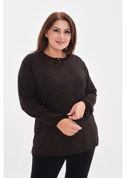 Kadın Uzun Kollu Yakası Baskılı Büyük Beden Penye BLUZ-BGB50