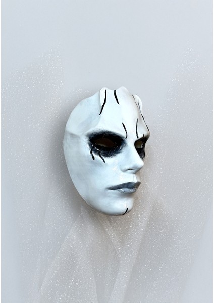 Gotik Siyah Gözler ve Çizgiler Maskesi fiyatları