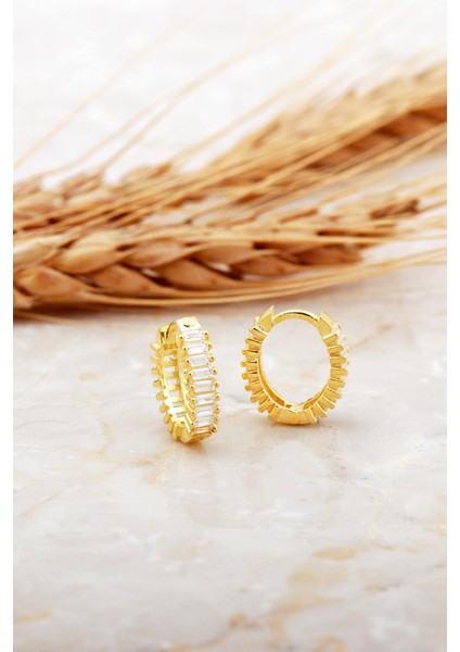 Baget Taşlı Küçük Boy Altın Kaplama Gümüş Oval Halka Küpe 7129