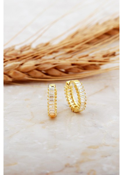 Baget Taşlı Küçük Boy Altın Kaplama Gümüş Oval Halka Küpe 7129 modelleri