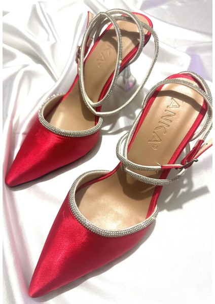 Kadın Kırmızı Saten 8 cm Şeffaf Topuklu Bilekten Dolamalı Taşlı Sivri Burunlu Abiye Ayakkabı