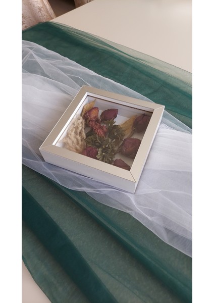 20X20X5 cm Beyaz-Gümüş Anı Çerçevesi! Yeni Moda Çiçek Anı Çerçevesi! modelleri
