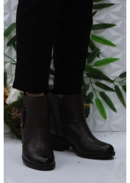 42806 Kahve Deri Içi Kürklü Kaymaz Taban Kadın Bot fiyatları