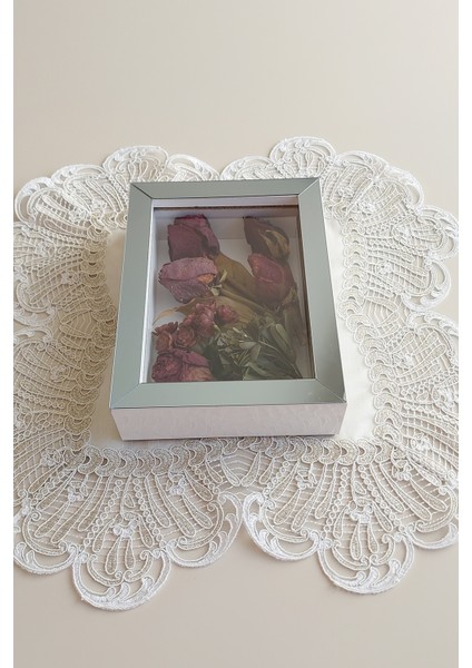 15 x 20 x 5 cm Beyaz-Füme Anı Çerçevesi! Yeni Moda Çiçek Anı Çerçevesi! modelleri