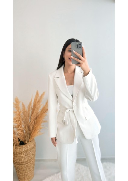 Premium Kalite Kemerli Astarlı Double Kalın Kumaş Blazer Ceket Beyaz