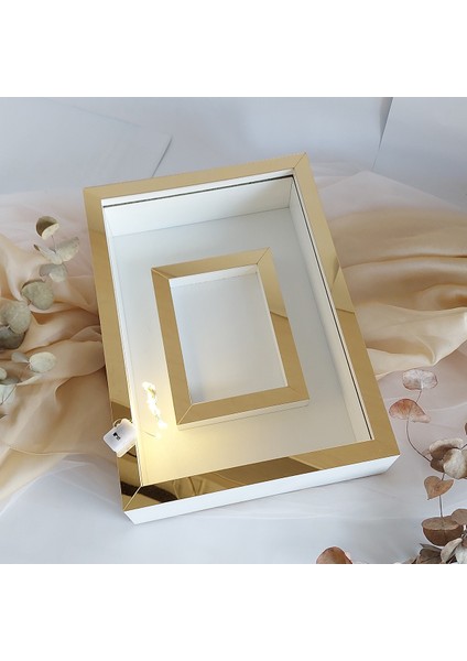 25 x 35 cm Yarı Kaplama Ledli Beyaz-Gold Anı Çerçevesi! Yeni Moda Çiçek Anı Çerçevesi!