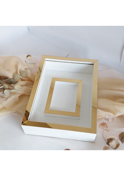 25 x 35 cm Yarı Kaplama Beyaz-Gold Anı Çerçevesi! Yeni Moda Çiçek Anı Çerçevesi!
