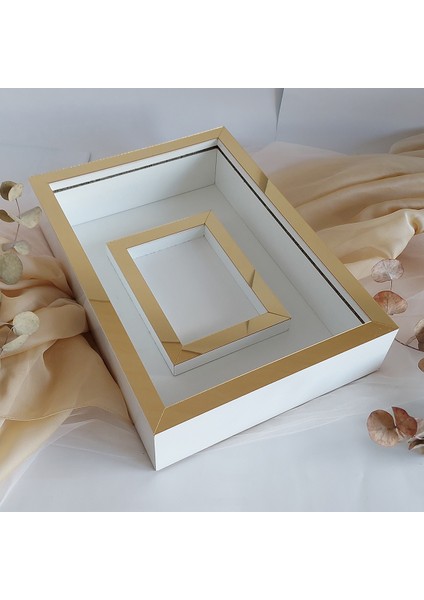 25 x 35 cm Yarı Kaplama Beyaz-Gold Anı Çerçevesi! Yeni Moda Çiçek Anı Çerçevesi! fiyatları