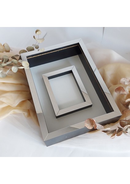 25 x 35 cm Yarı Kaplama Siyah-Gümüş Anı Çerçevesi! Yeni Moda Çiçek Anı Çerçevesi!