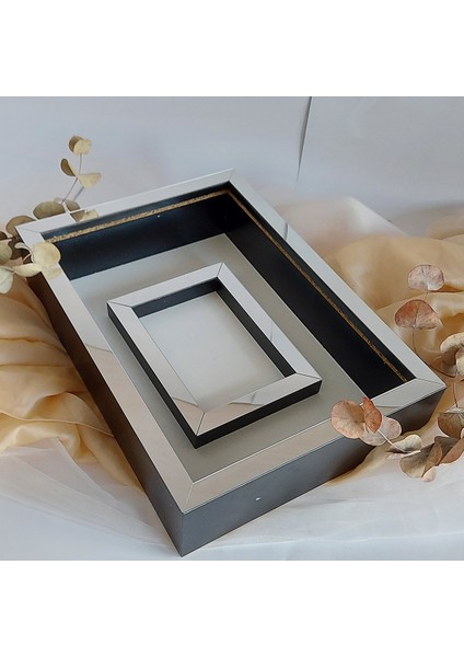 25 x 35 cm Yarı Kaplama Siyah-Gümüş Anı Çerçevesi! Yeni Moda Çiçek Anı Çerçevesi! fiyatları