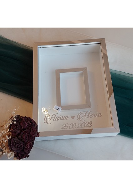 30 x 40 cm cm Yarı Kaplama Ledli+Isimli Beyaz-Gümüş Anı Çerçevesi! Yeni Moda Çiçek Anı Çerçevesi! modelleri