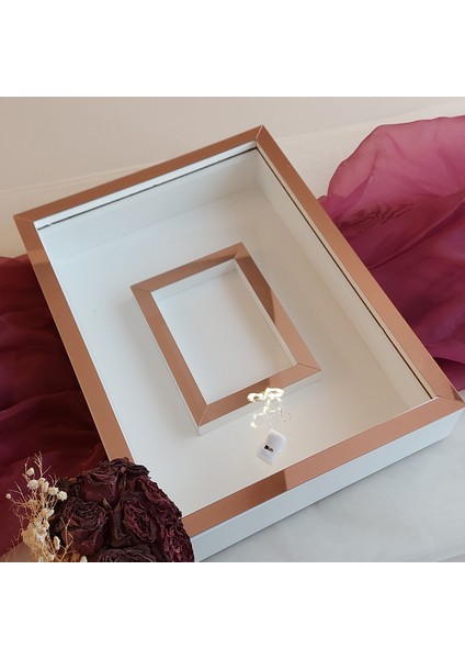 30 x 40 cm cm Yarı Kaplama Ledli Beyaz-Rose Anı Çerçevesi! Yeni Moda Çiçek Anı Çerçevesi! fiyatları