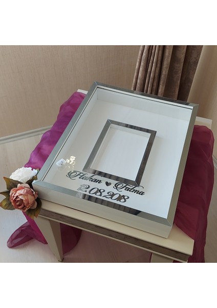 40 x 50 cm Yarı Kaplama Ledli+Isimli Beyaz-Füme Anı Çerçevesi! Yeni Moda Çiçek Anı Çerçevesi!