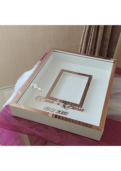 40 x 50 cm Yarı Kaplama Ledli+Isimli Beyaz-Rose Anı Çerçevesi! Yeni Moda Çiçek Anı Çerçevesi!