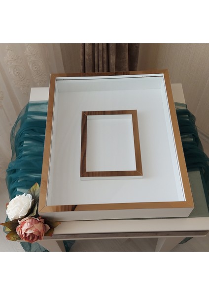 40 x 50 cm Yarı Kaplama Beyaz-Bronz Anı Çerçevesi! Yeni Moda Çiçek Anı Çerçevesi!