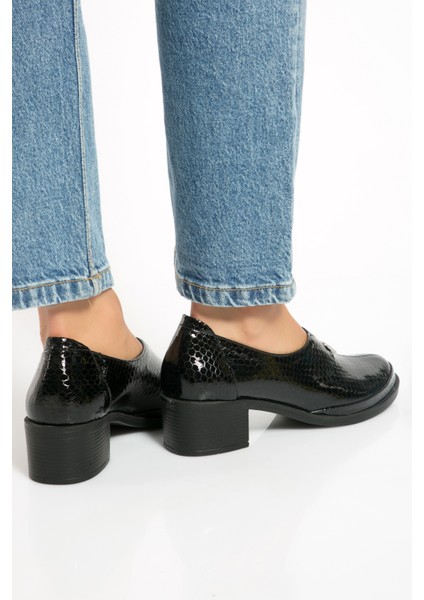 Günlük Ayakkabı 24K 561 modelleri