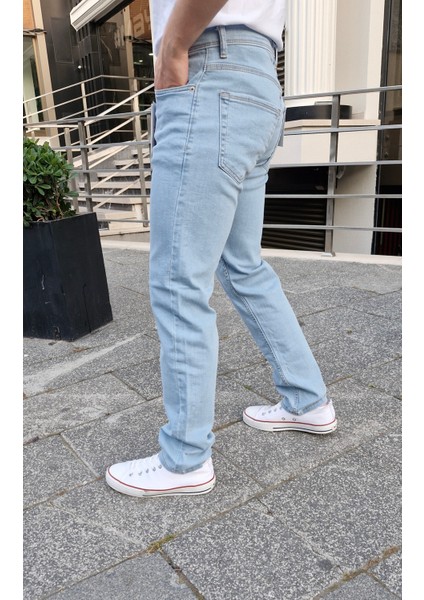 Erkek Slim Fit Buz Mavi Esnek Likralı Kot Pantolon fiyatları