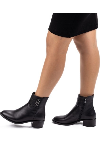 Kadın Deri Tokalı Alçak Topuklu Günlük Bot