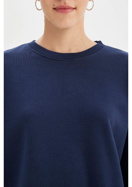 Kadın Sweat Y1346AZ/NV241 Navy fiyatları