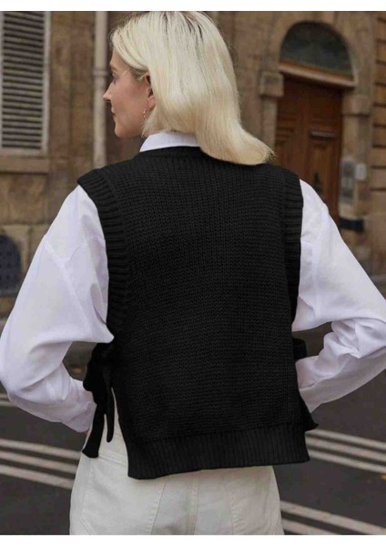 Beyaz Inci Detaylı Yandan Bağlamalı Süveter fiyatları