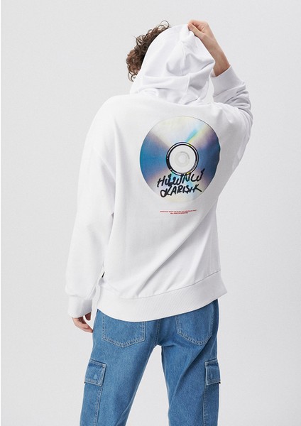 Hüzünlü Karışık Baskılı Kapüşonlu Beyaz Sweatshirt 0S10124-620
