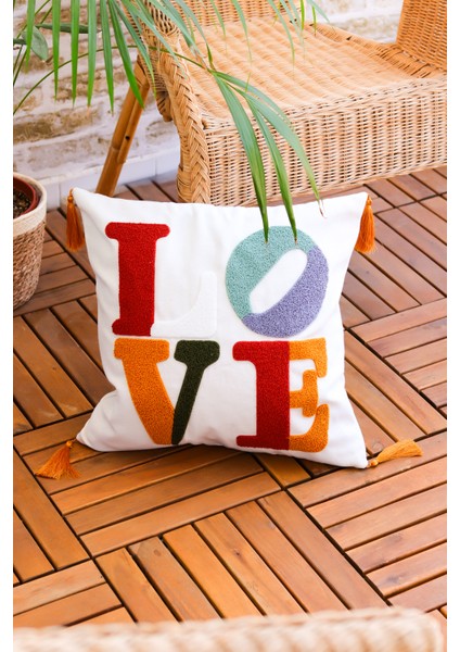 MELINA Home Deco, Dekoratif, Punch Love Işlemeli, Kırlent Yastık Kılıfı - 43X43CM