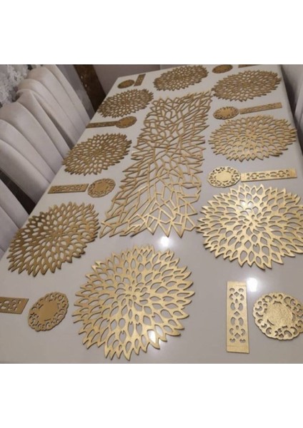 Suni Deri/1 Ad.runner,8 Servis,8 B.altlığı,8 Kaşıklık/yemek Sunum Takımı/8 Kişilik/25 Parça/gold