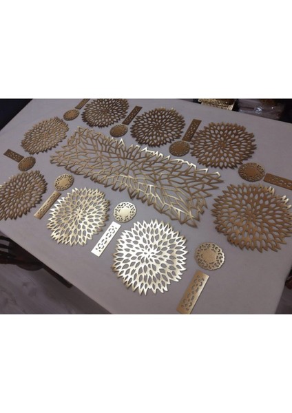 Suni Deri/1 Ad.runner,8 Servis,8 B.altlığı,8 Kaşıklık/yemek Sunum Takımı/8 Kişilik/25 Parça/gold fiyatları