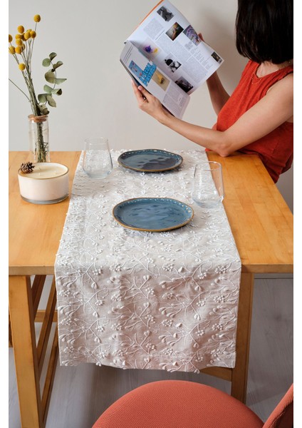 Celin Işemeli Runner (40 x 140 Cm)