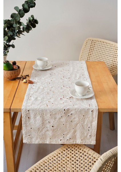 Nill Işlemeli Runner (40 x 140 Cm)