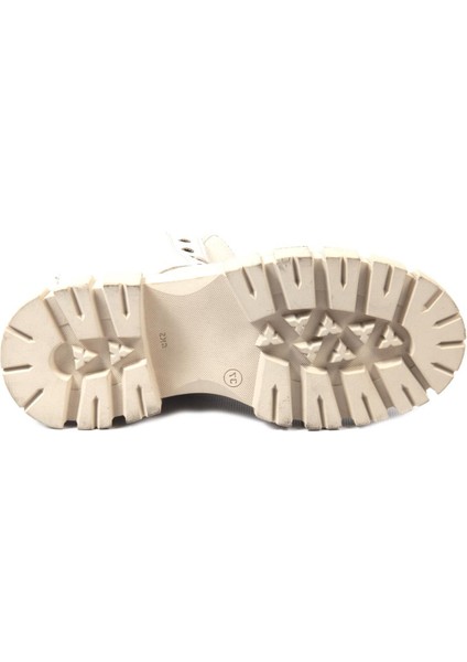 240527 Bej Floter Kadın Bot fırsatları