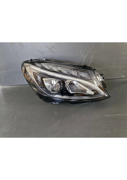 Mercedes W205 C200 Sağ Ön Far Sıfır 2014-2018 fiyatları