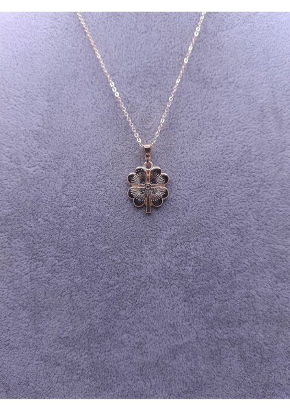 Altın Renk Parlak Yonca Model Kolye fiyatları