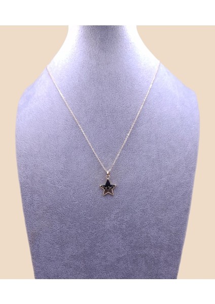 Altın Renk Yarı Siyah Yıldız Model Kolye